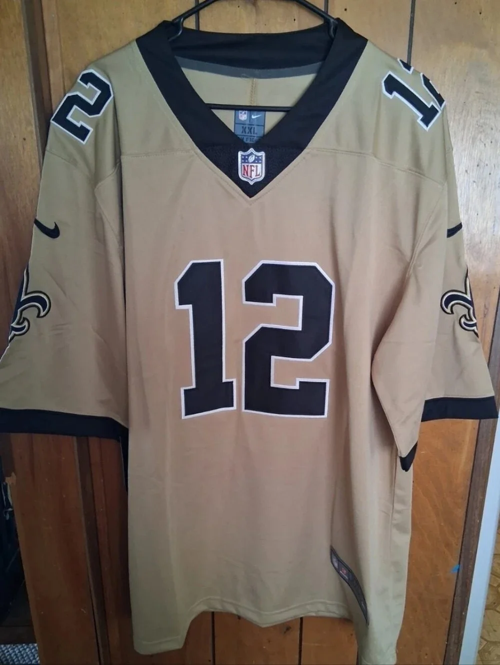 Mystery Sports Card With Chris Olave New Orleans Saints Gold XXl Jersey